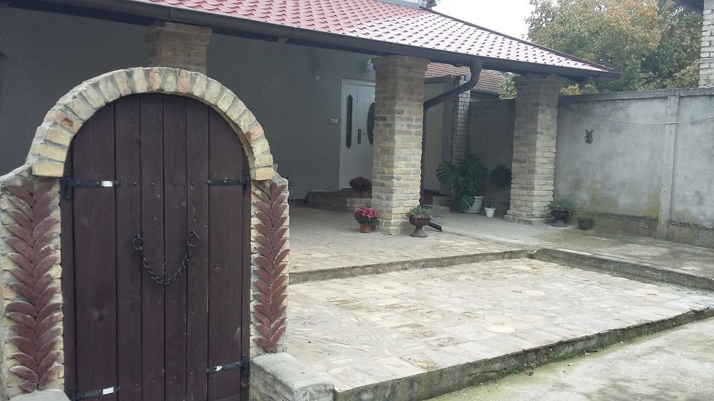 Guest House Anna Vendeghaz Svetozar Miletic Ngoại thất bức ảnh